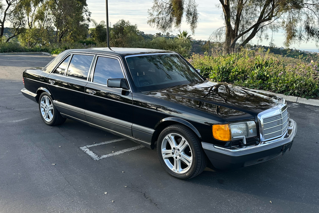 1991 Mercedes-Benz S-Class