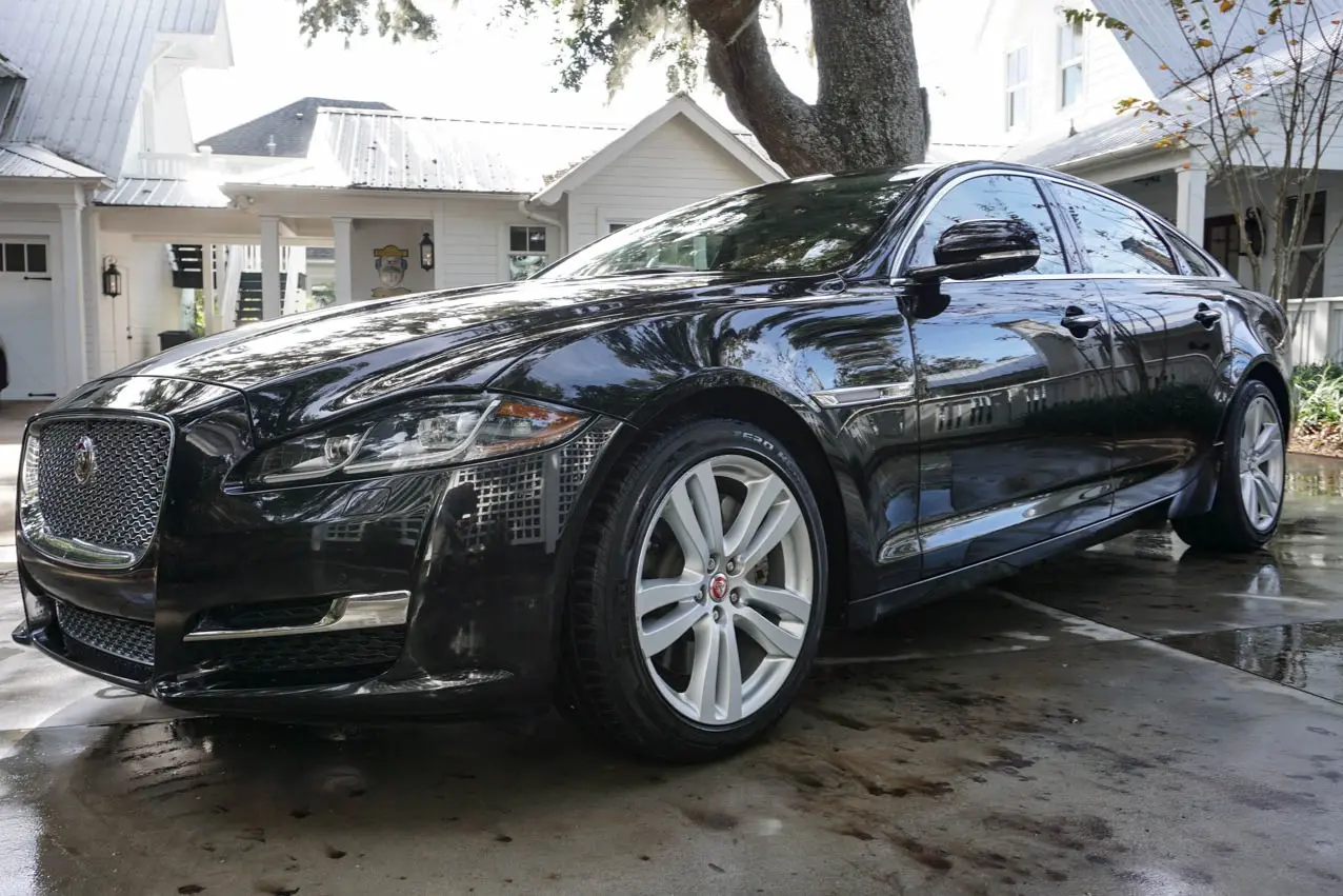 2016 Jaguar XJ