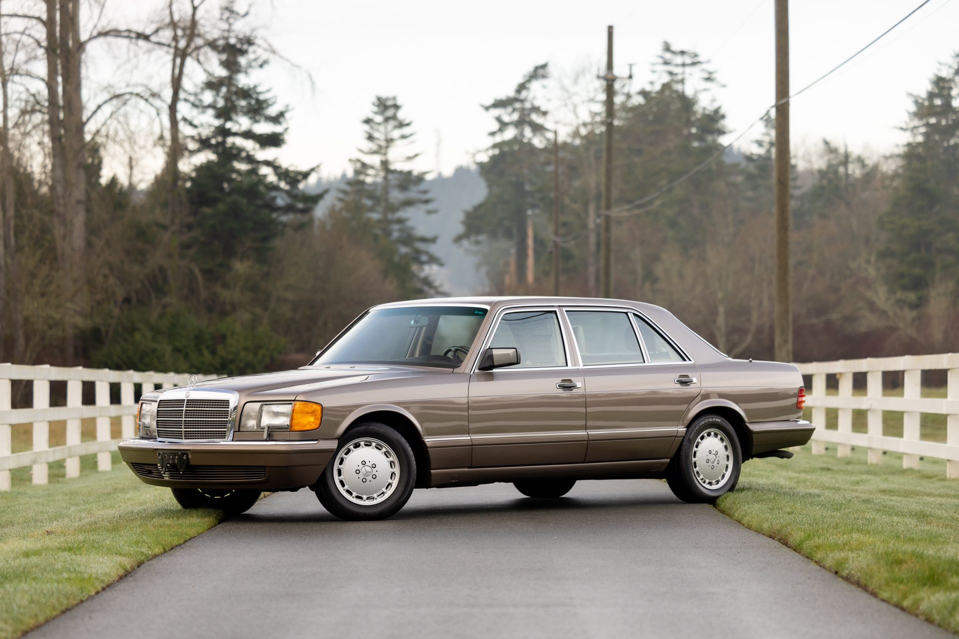 1989 Mercedes-Benz S-Class