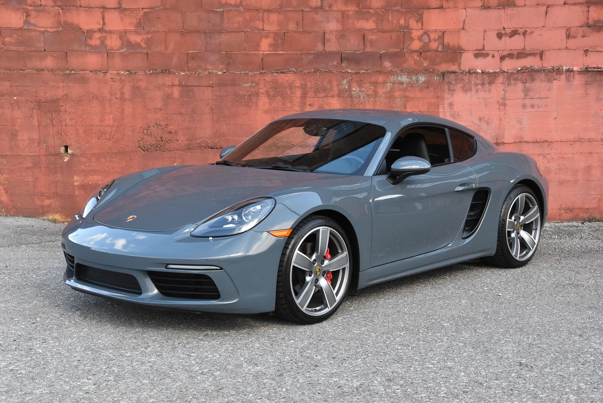 2018 Porsche Cayman