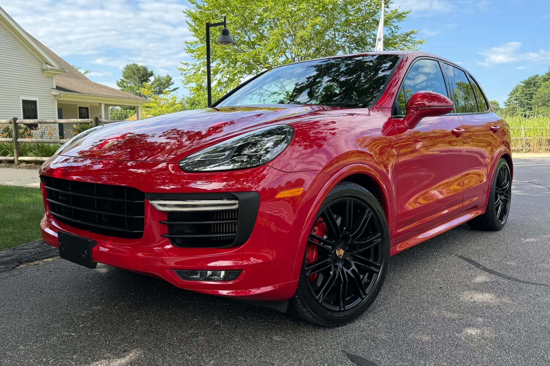 2017 Porsche Cayenne GTS