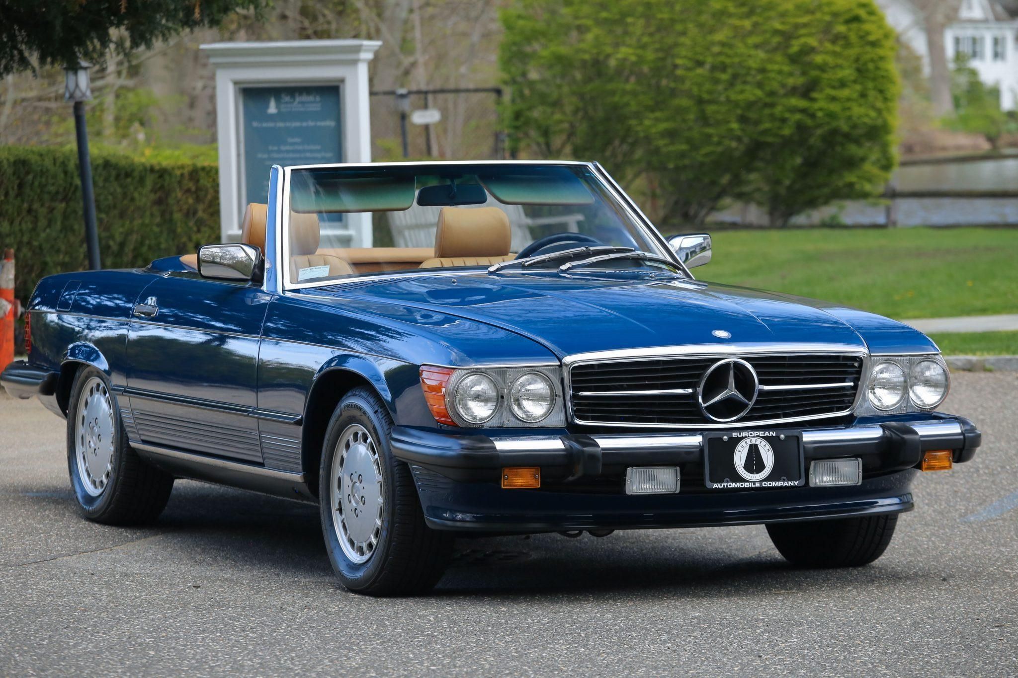 1987 Mercedes-Benz SL-Class 560SL