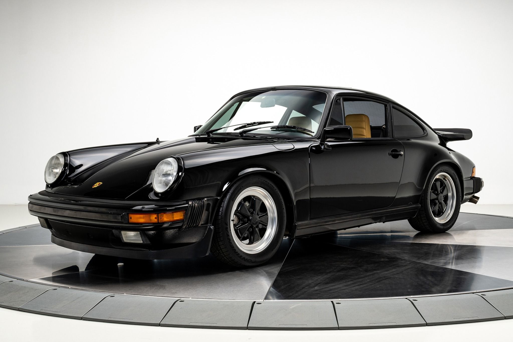 1984 Porsche 911 Coupe