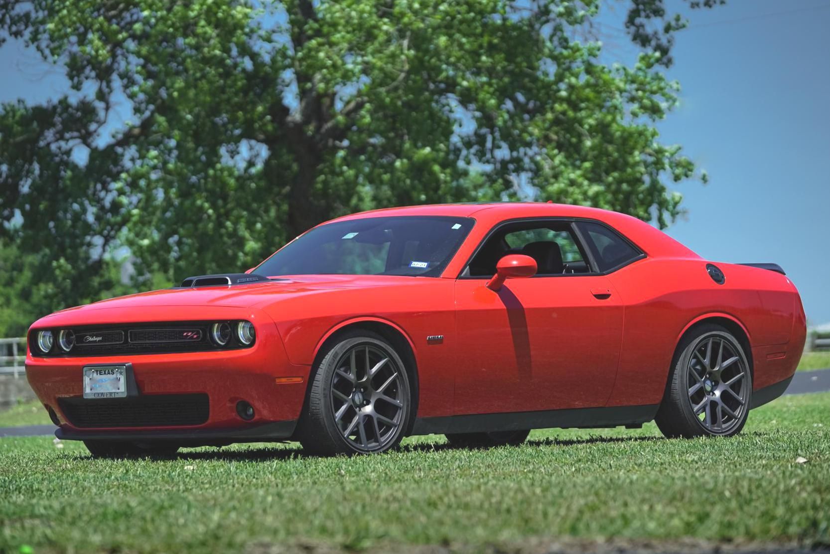 2016 Dodge Challenger R/T Plus