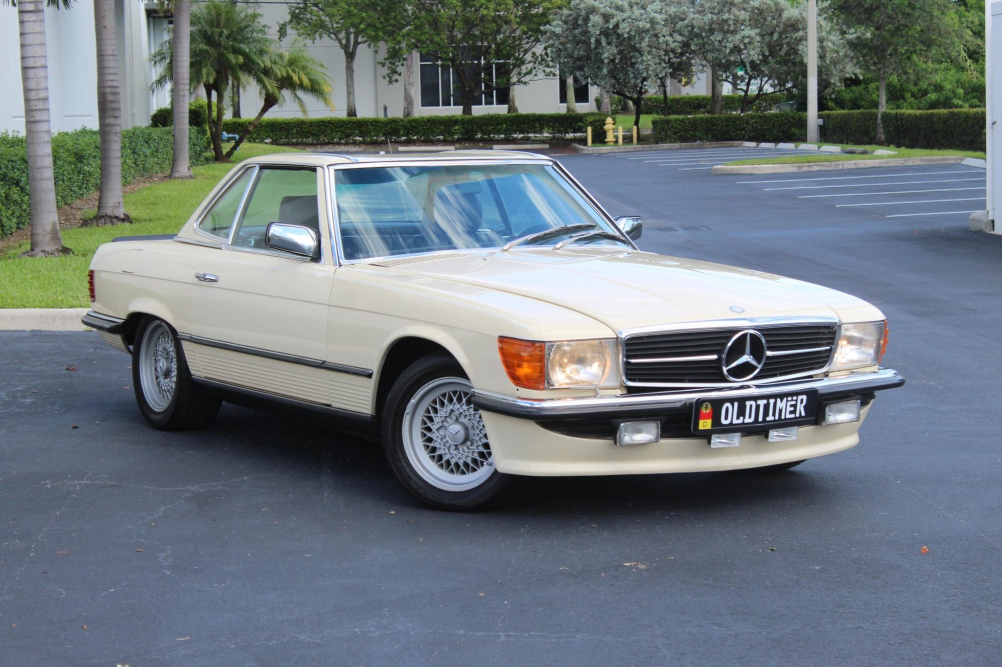1982 Mercedes-Benz SL-Class