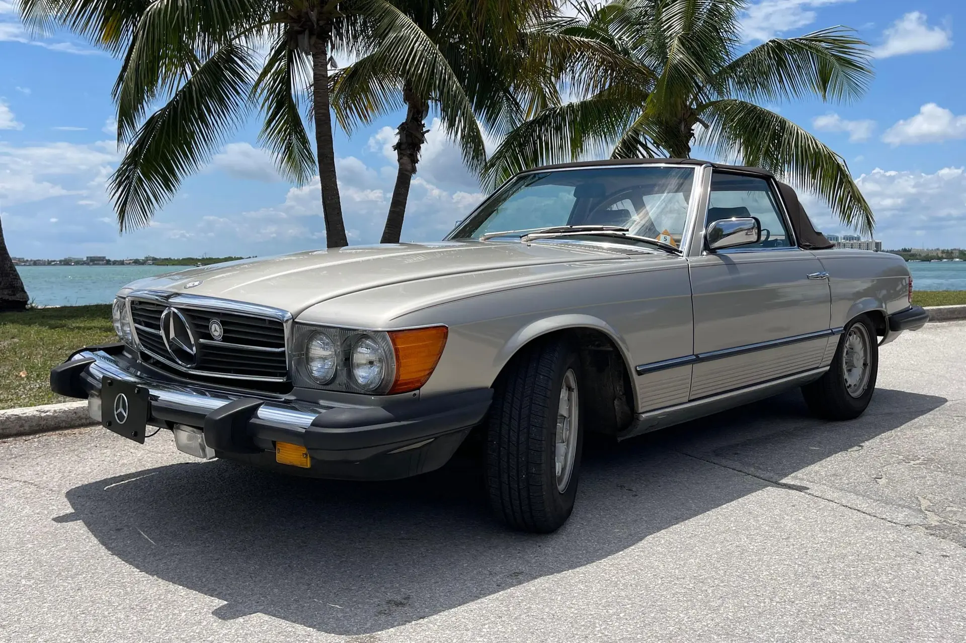 1985 Mercedes-Benz SL-Class