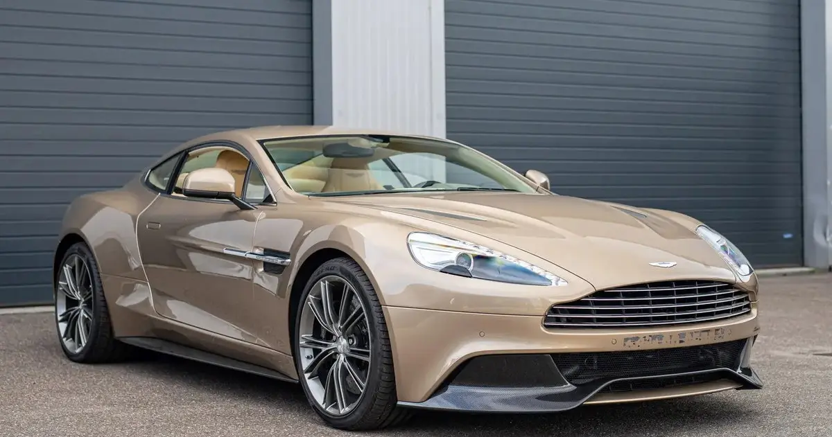 2013 Aston Martin Vanquish Coupe