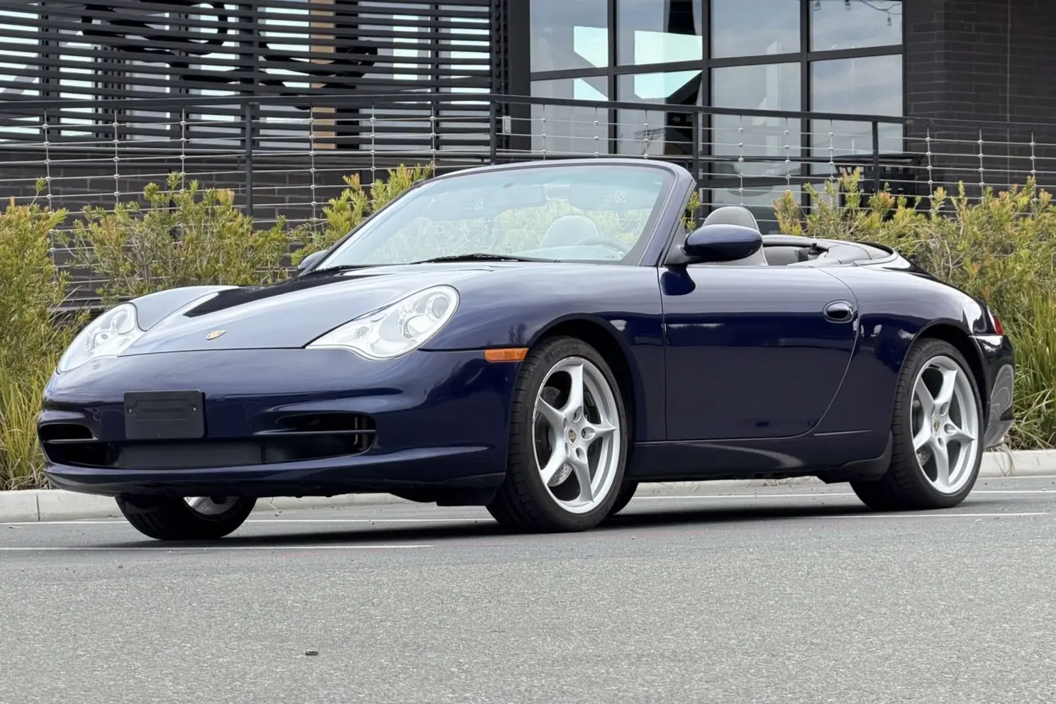 2002 Porsche 911 Carrera Cabriolet