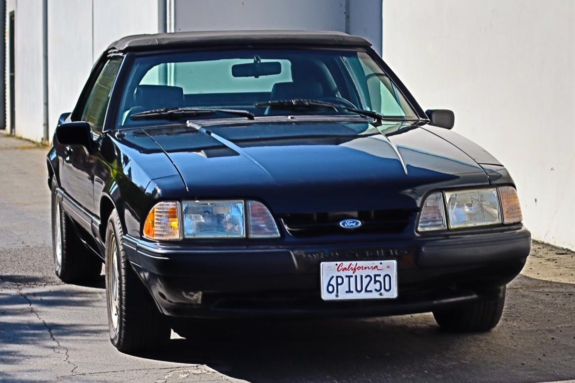 1990 Ford Mustang LX 5.0