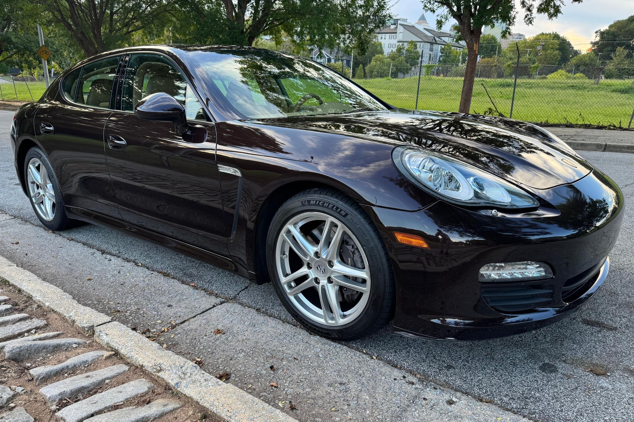2012 Porsche Panamera Turbo