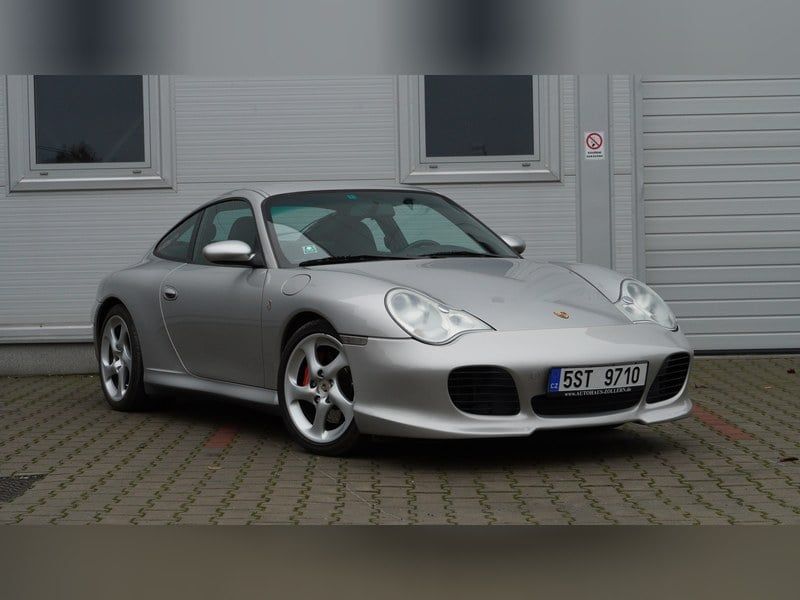 2003 Porsche 911 Carrera 4S