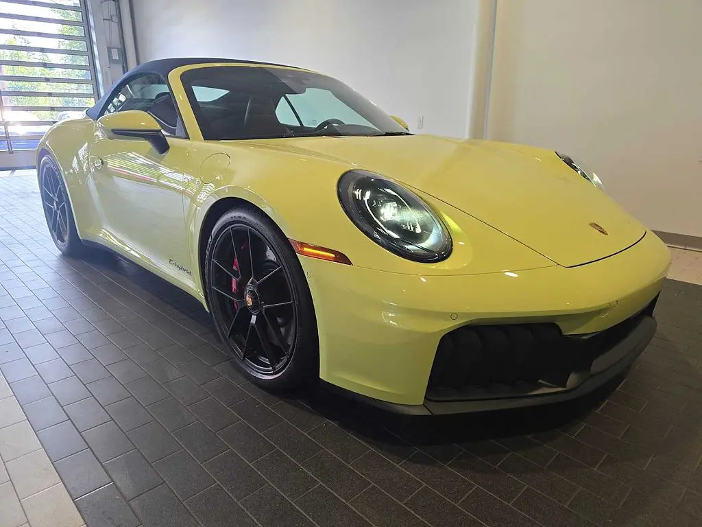 2026 Porsche 992.2 Carrera GTS