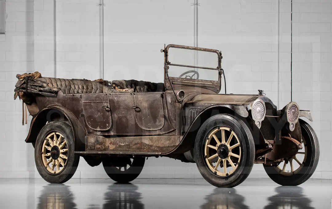 1916 Packard Twin Six Touring, sold Mar 2019