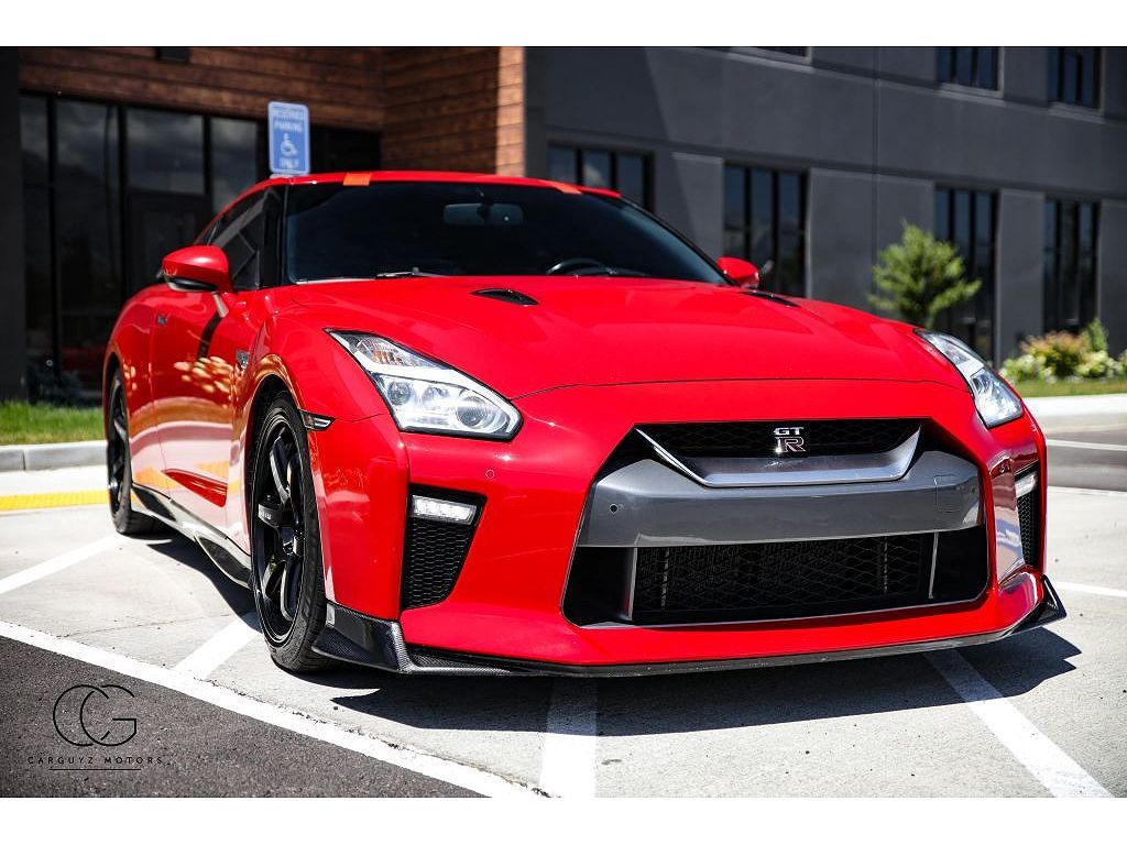2019 Nissan GT-R Premium