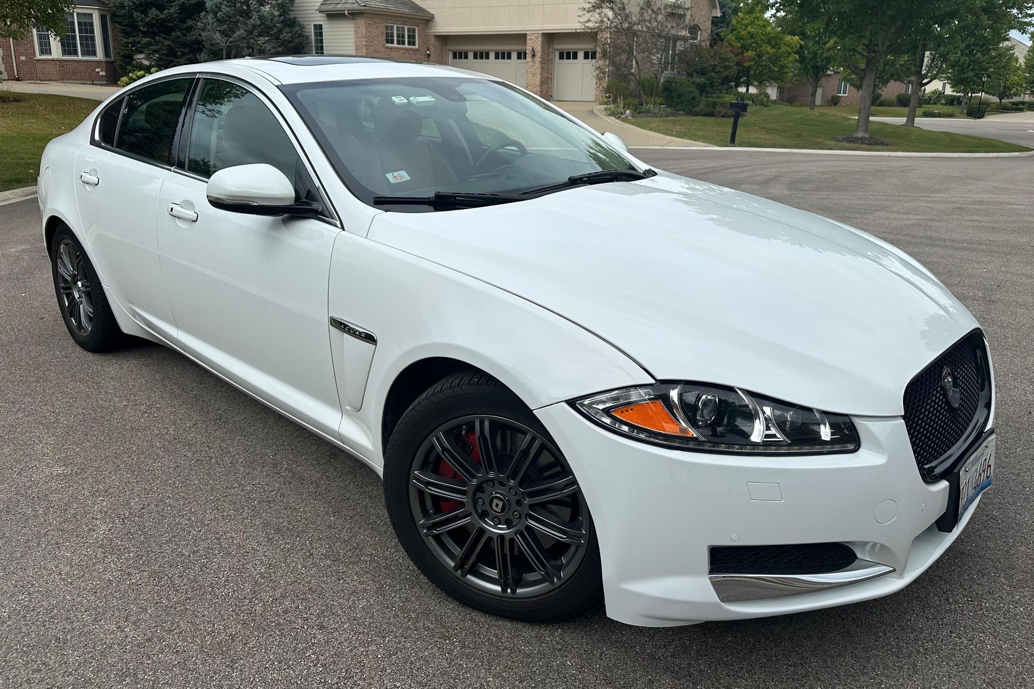 2015 Jaguar XF P300 R-Dynamic SE