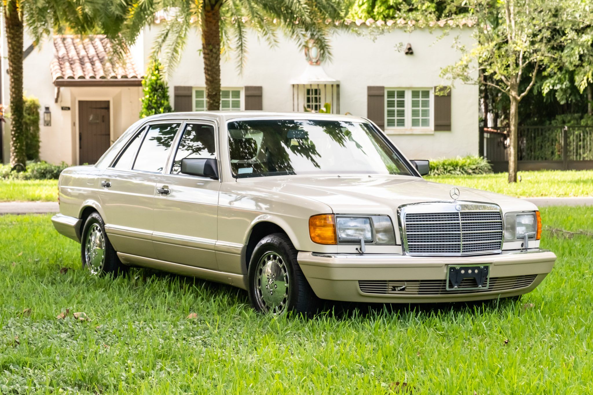 1990 Mercedes-Benz S-Class