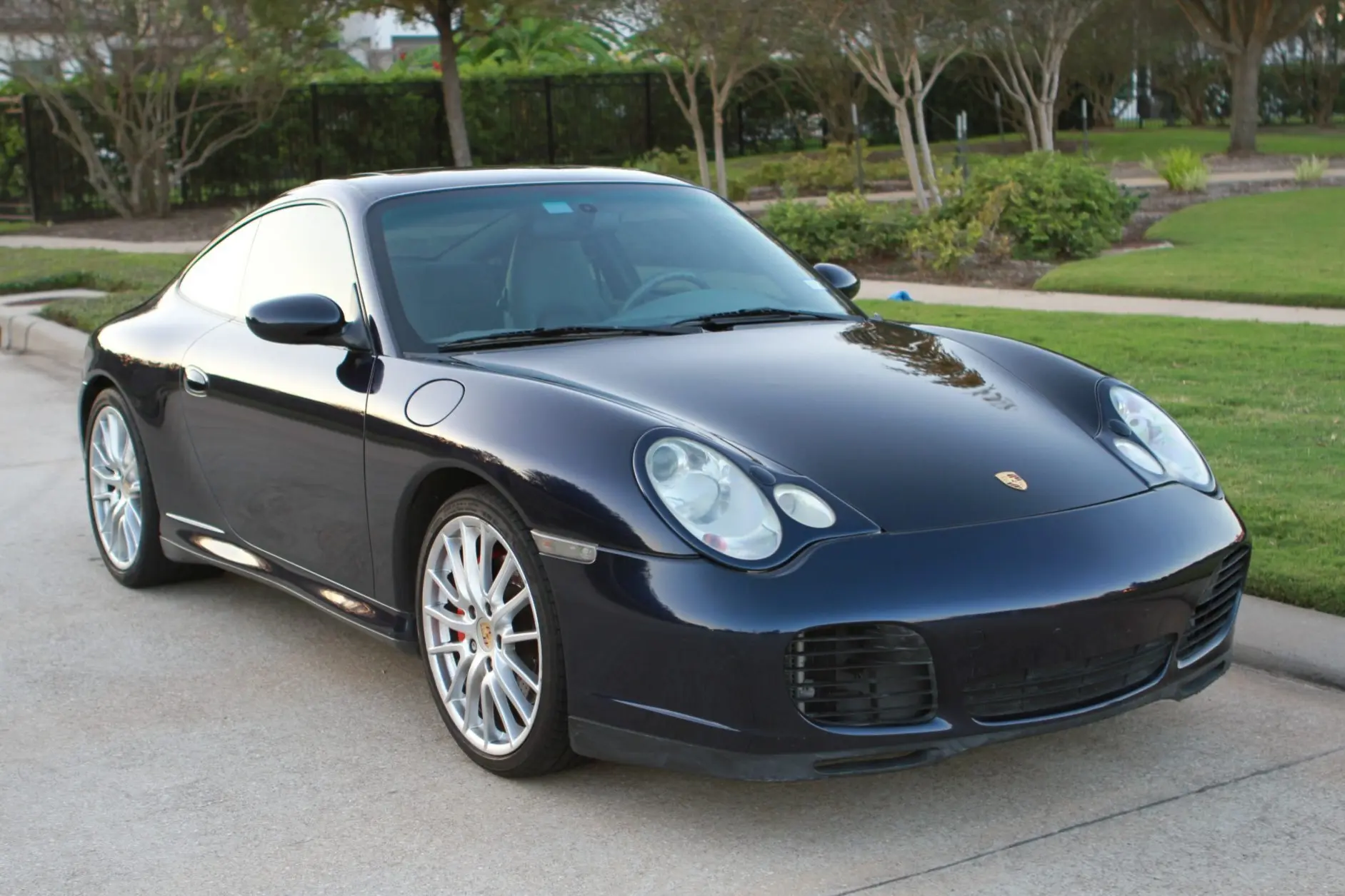 2003 Porsche 911 Carrera 4S