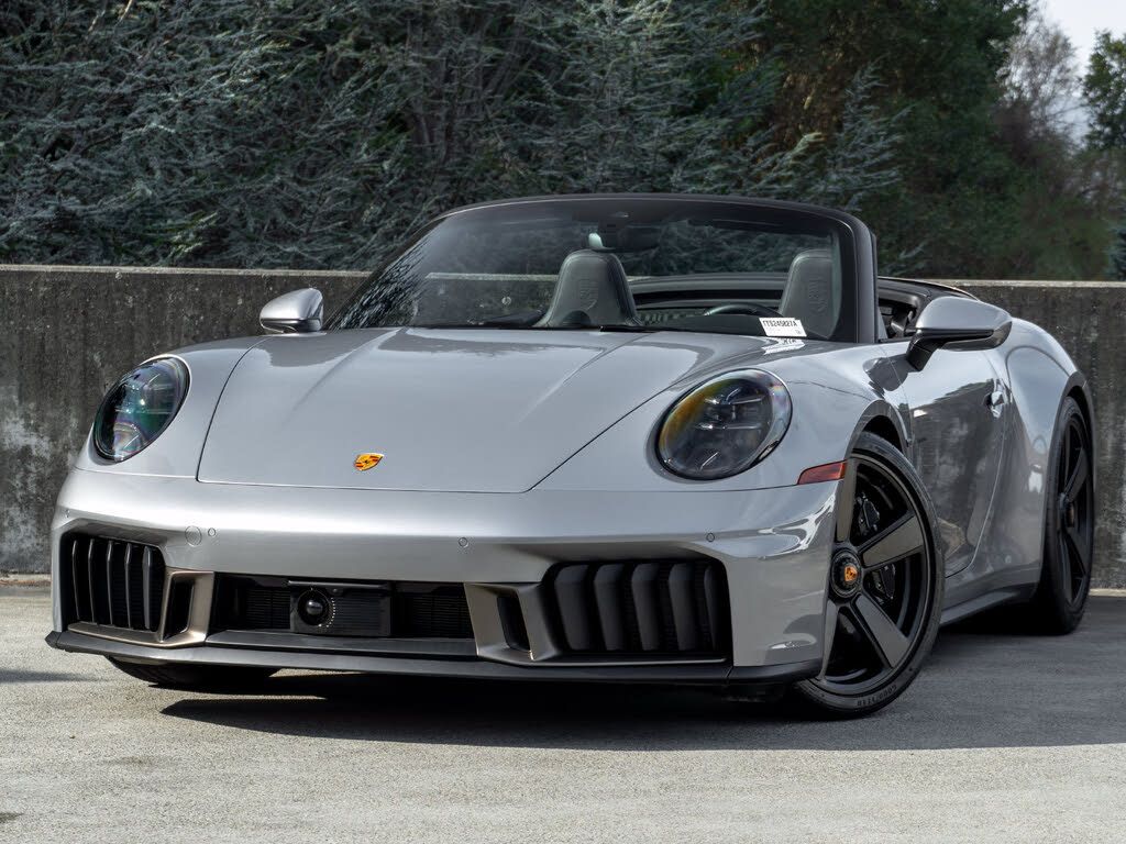 2026 Porsche 992.2 Carrera 4 GTS