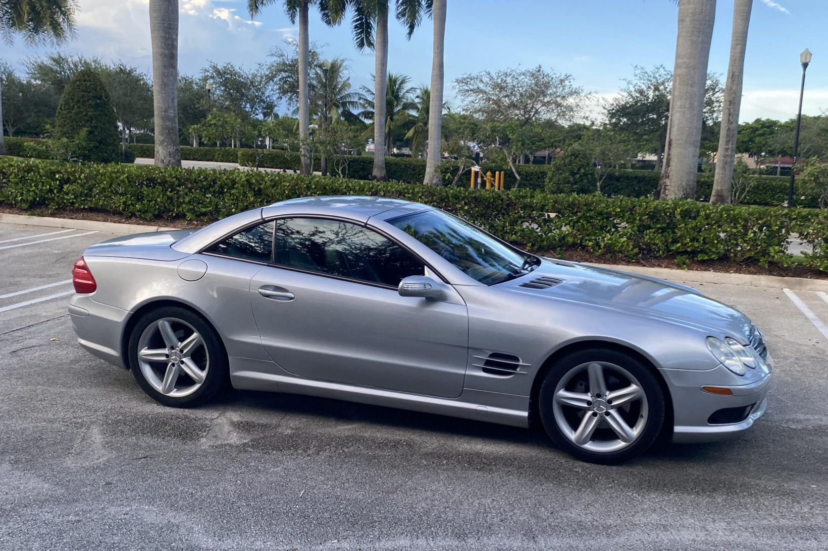 2005 Mercedes-Benz SL-Class SL500
