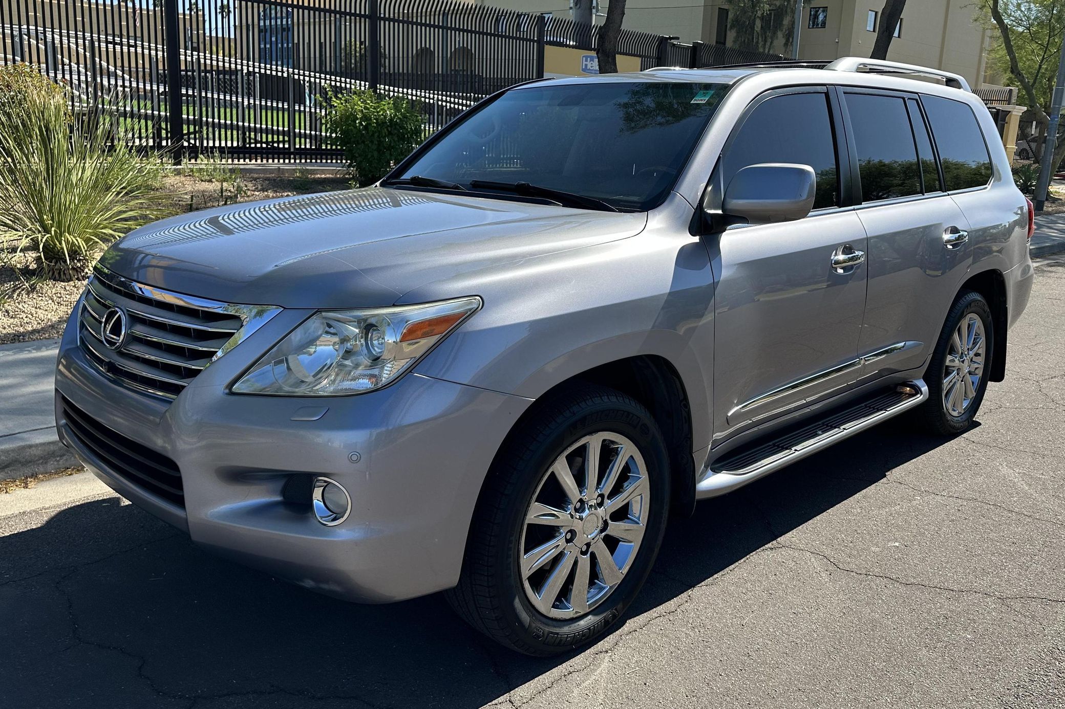 2009 Lexus LX