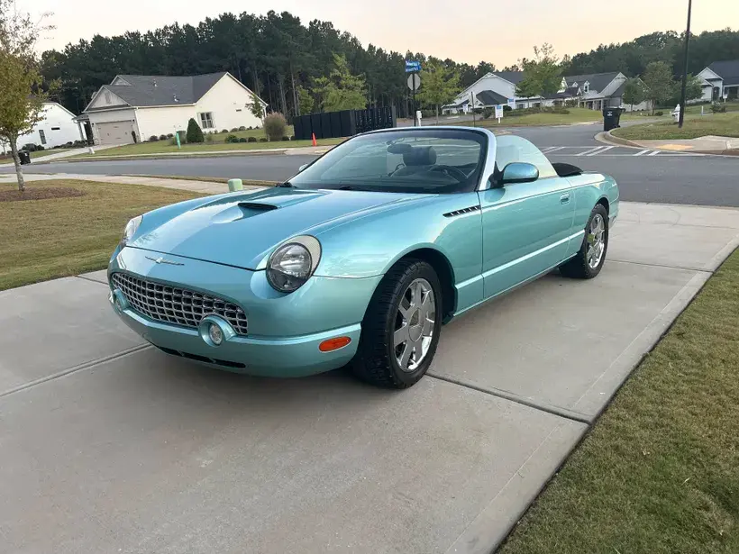 2002 Ford Thunderbird