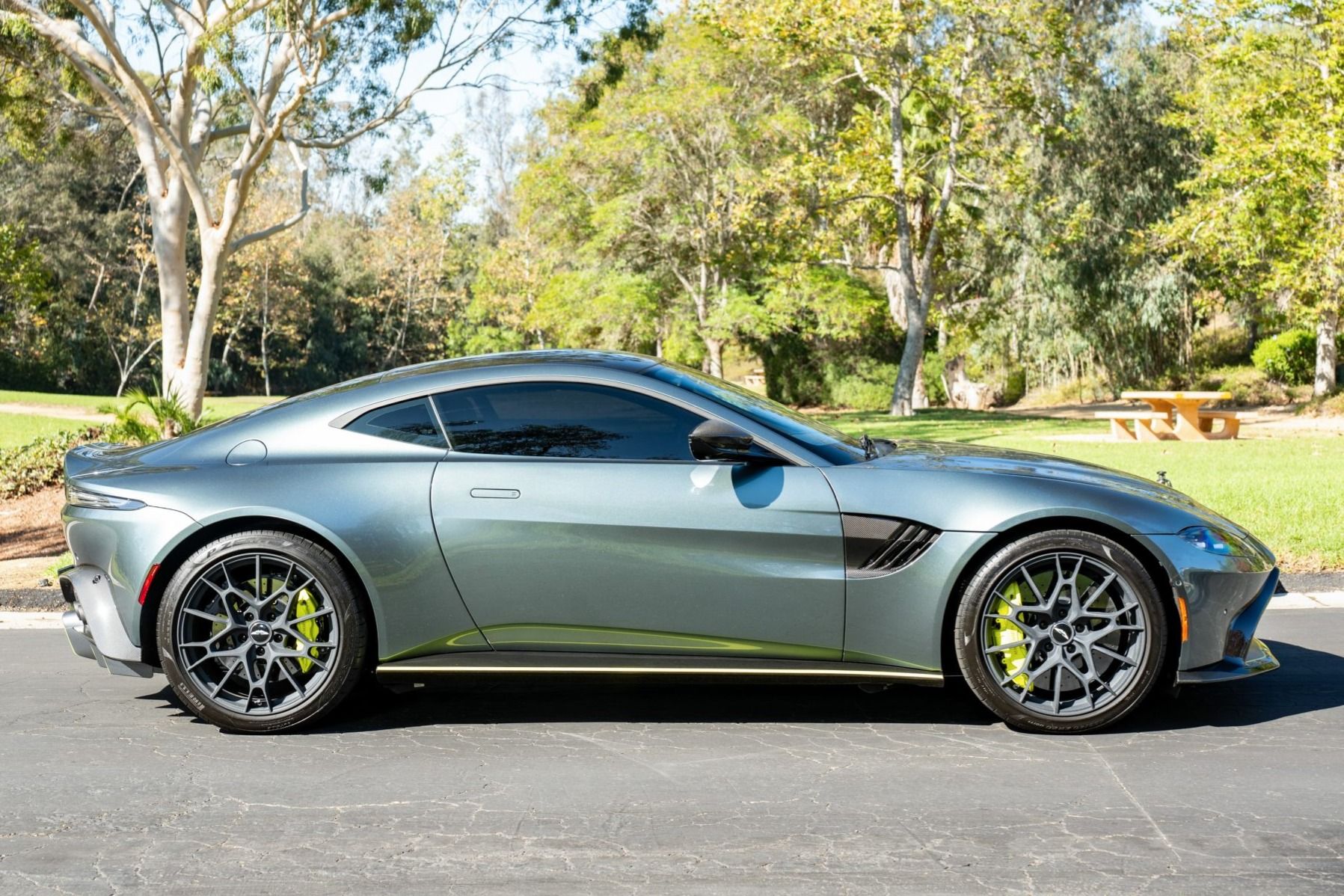 2020 Aston Martin Vantage V8