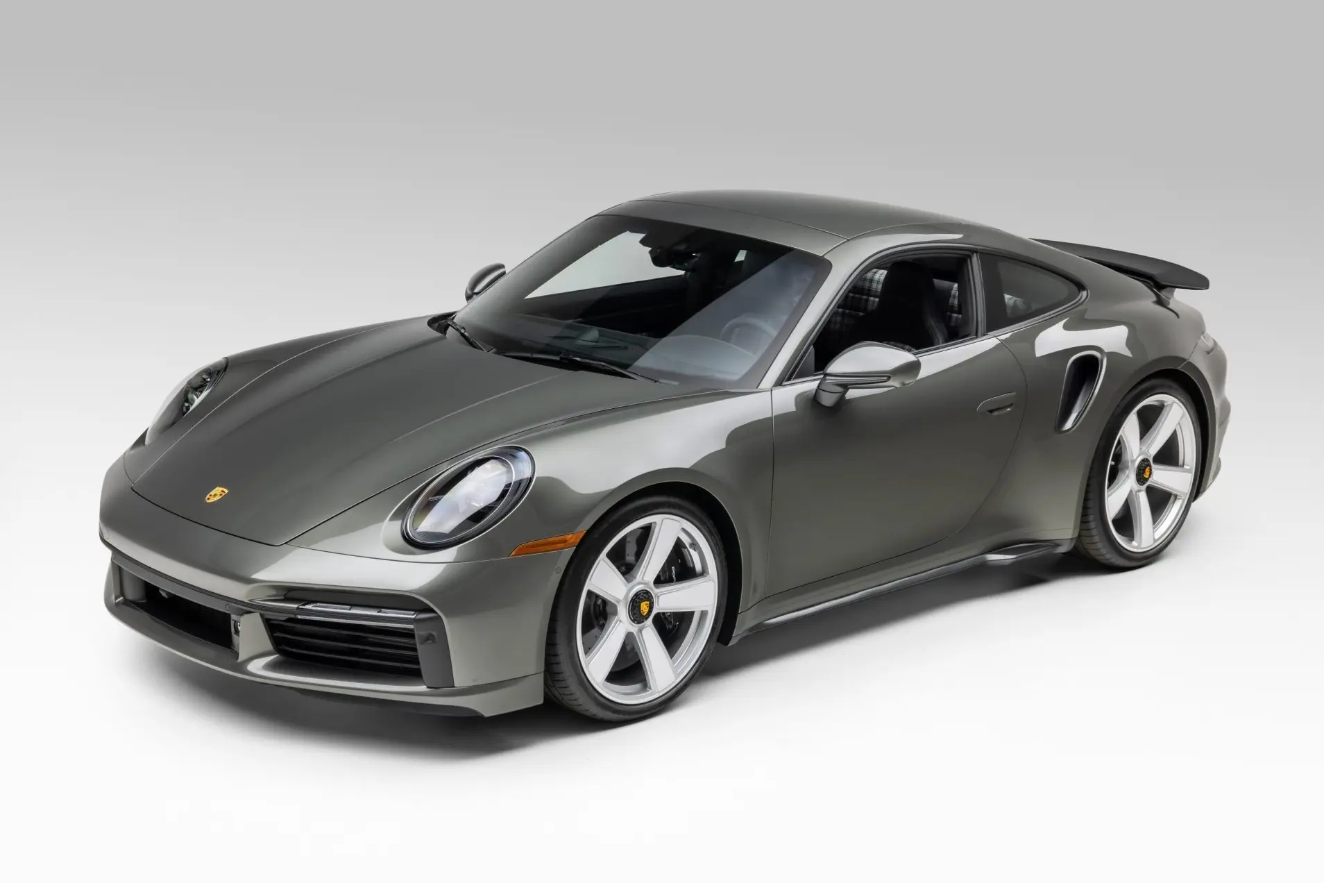 2025 Porsche 911 Turbo