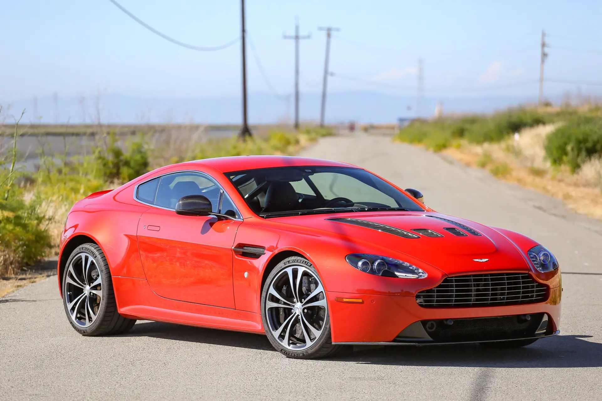 2012 Aston Martin Vantage V12 Vantage Coupe