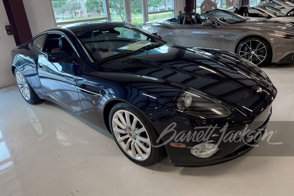 2003 Aston Martin Vanquish V12 Vanquish
