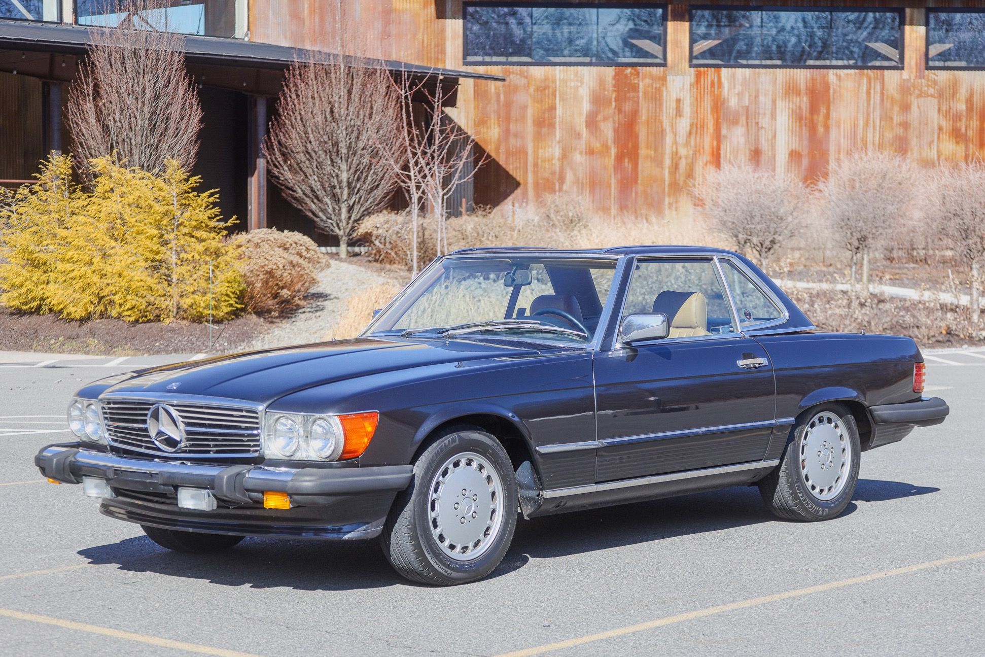 1988 Mercedes-Benz SL-Class 560SL