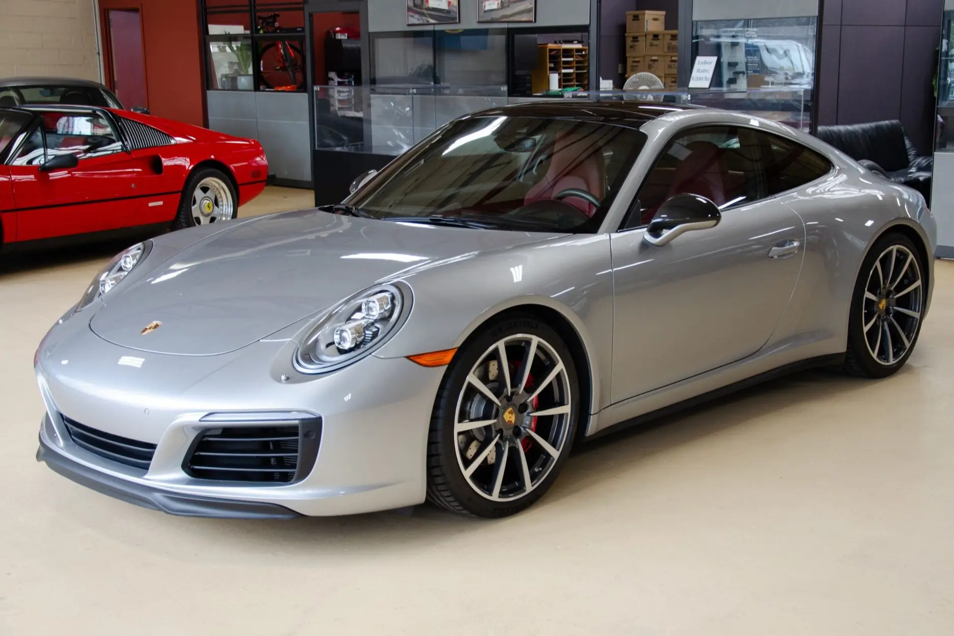 2017 Porsche 911 Carrera 4S