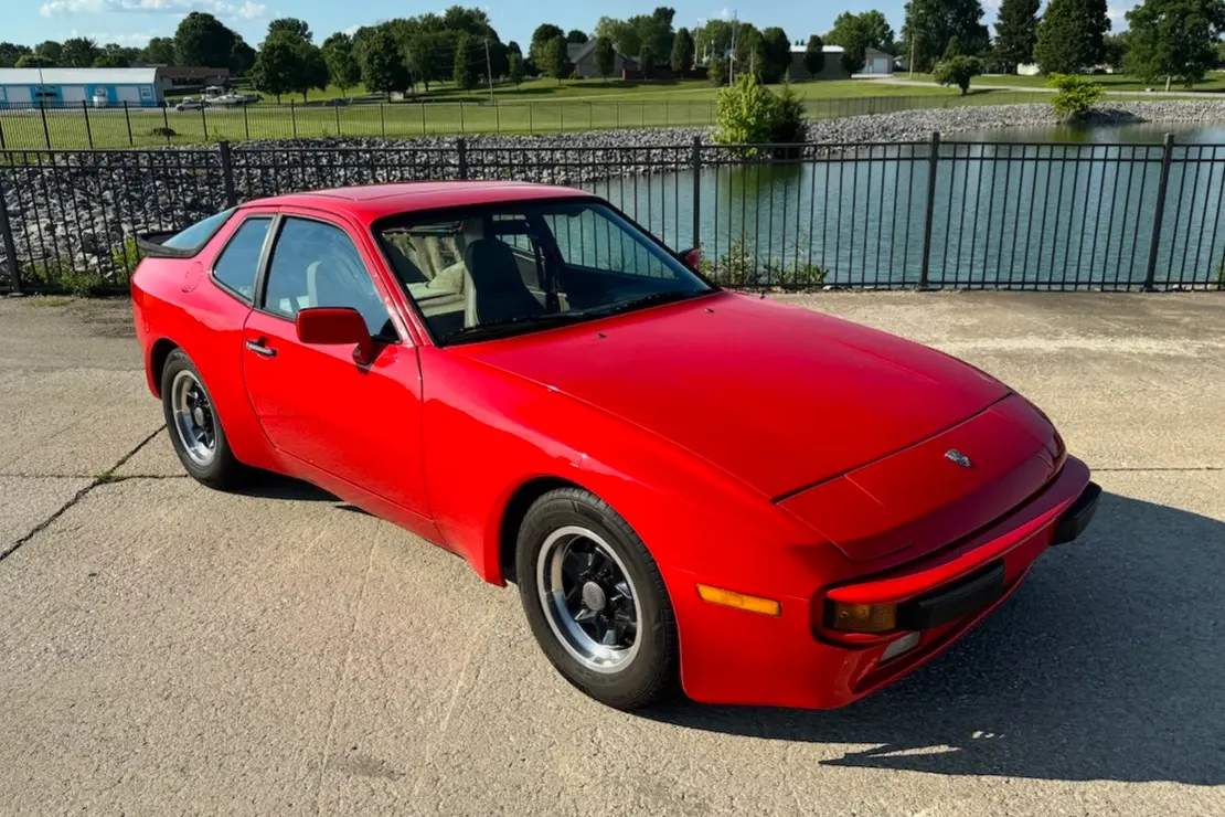 1985 Porsche 944