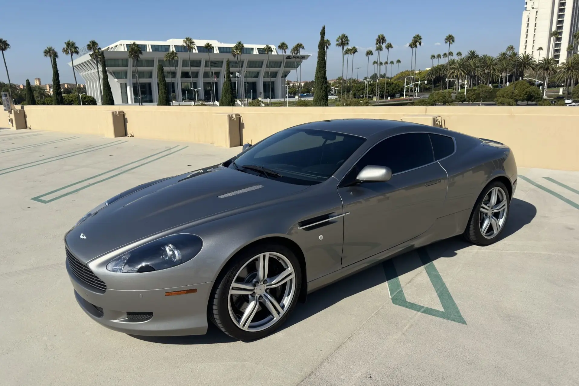 2007 Aston Martin DB9 Coupe