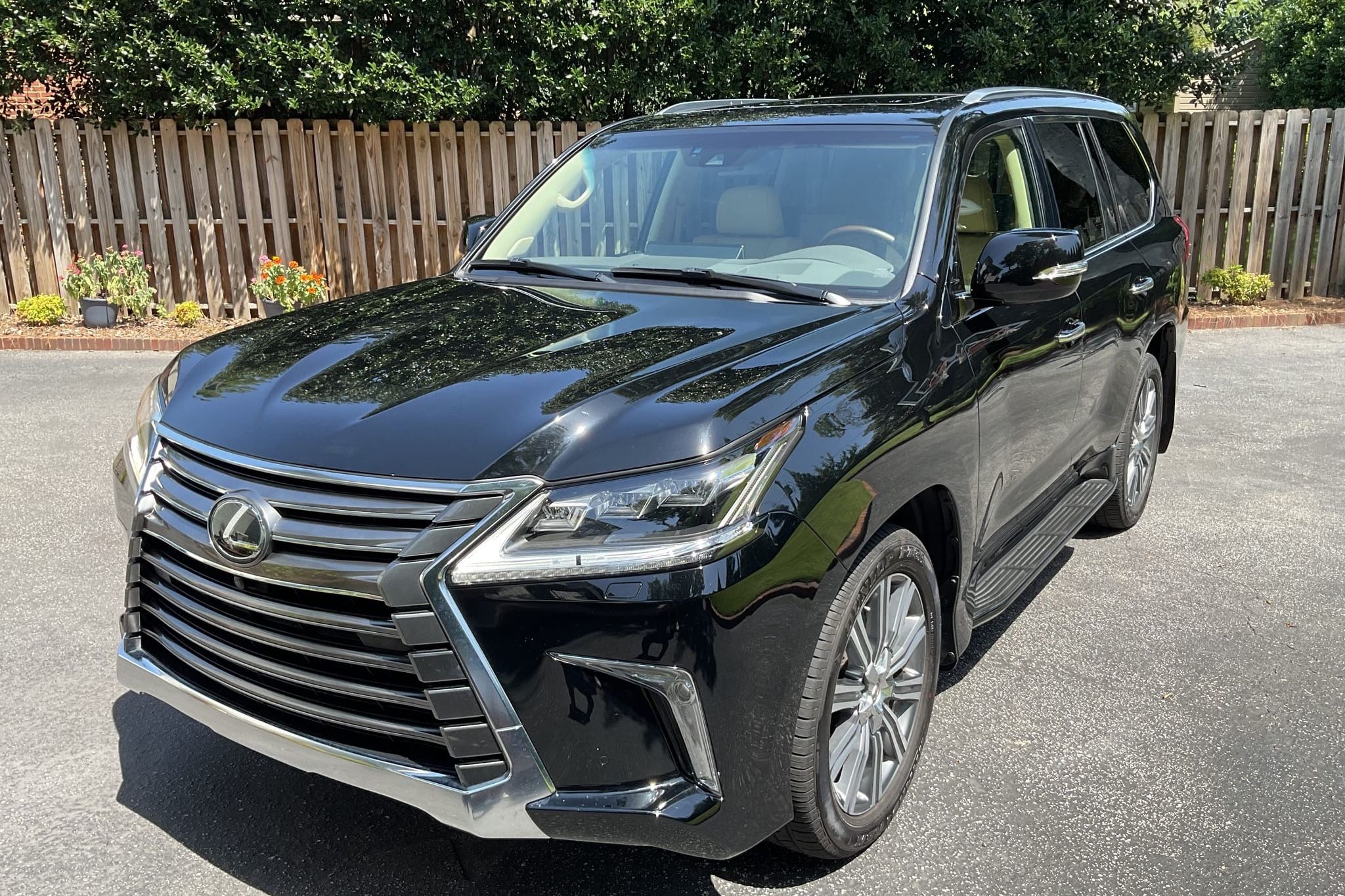 2017 Lexus LX