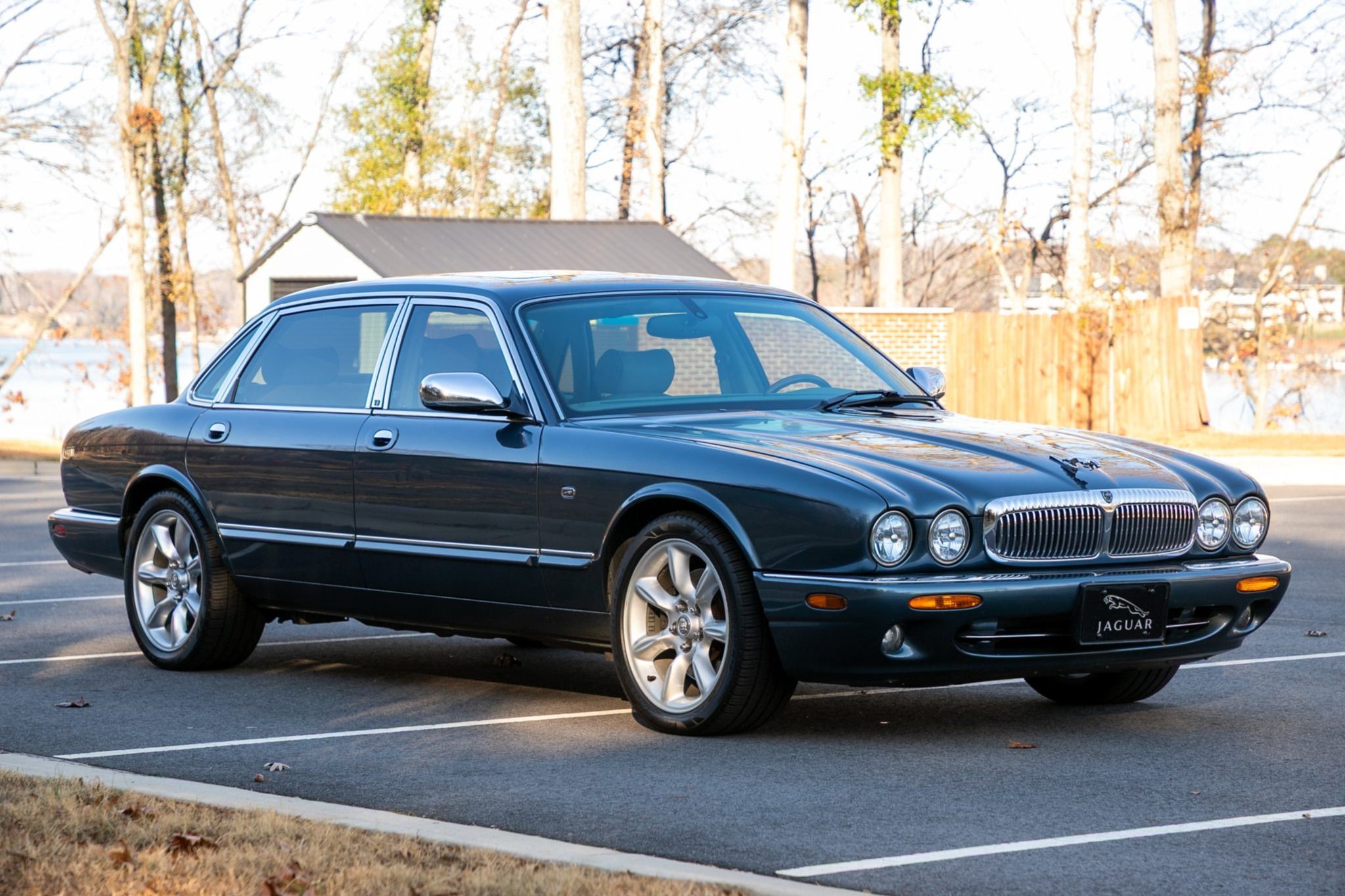 2000 Jaguar XJ Vanden Plas