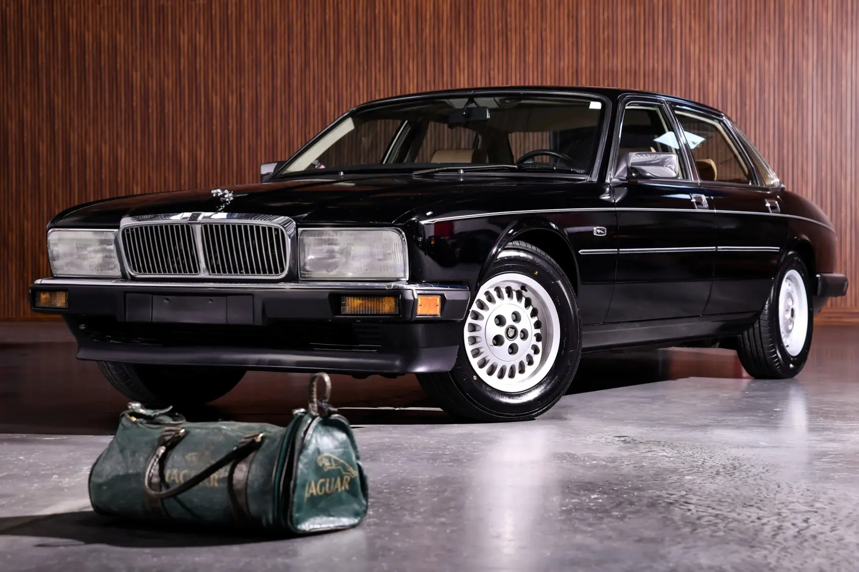 1990 Jaguar XJ