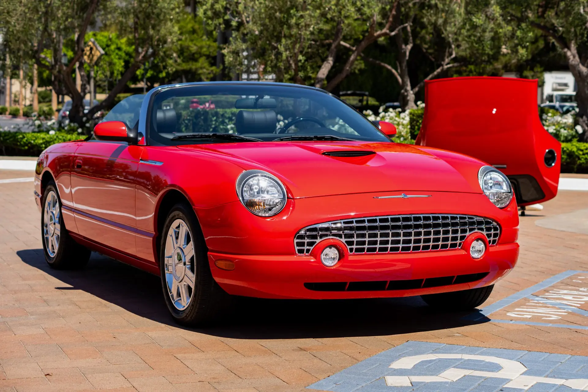 2005 Ford Thunderbird