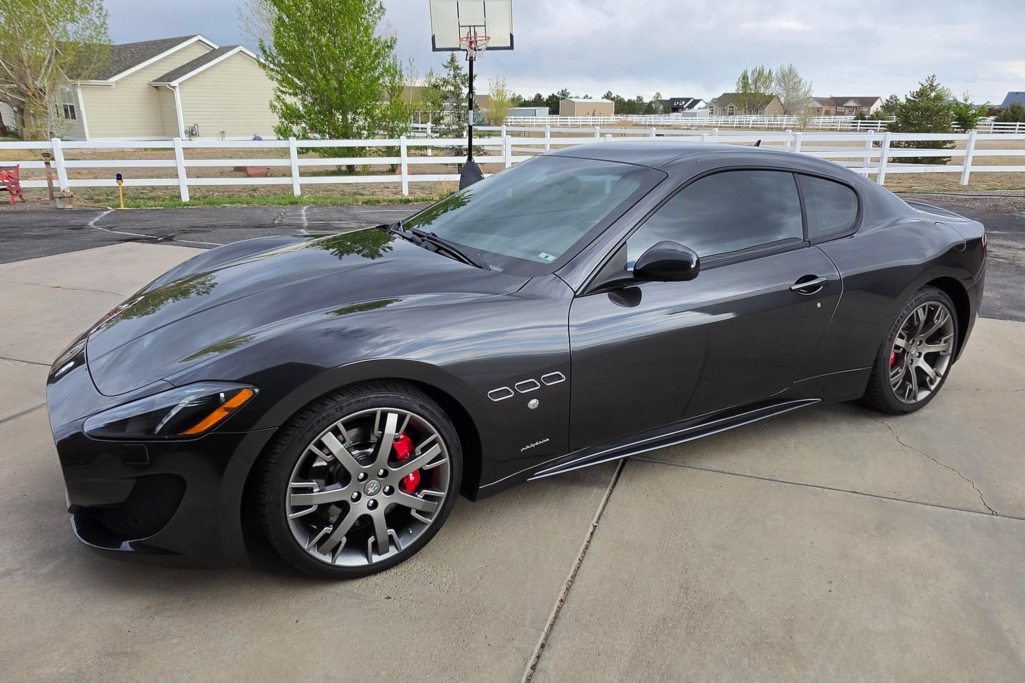 2014 Maserati GranTurismo Sport