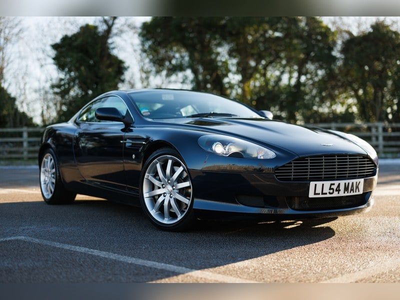 2004 Aston Martin DB9 Coupe