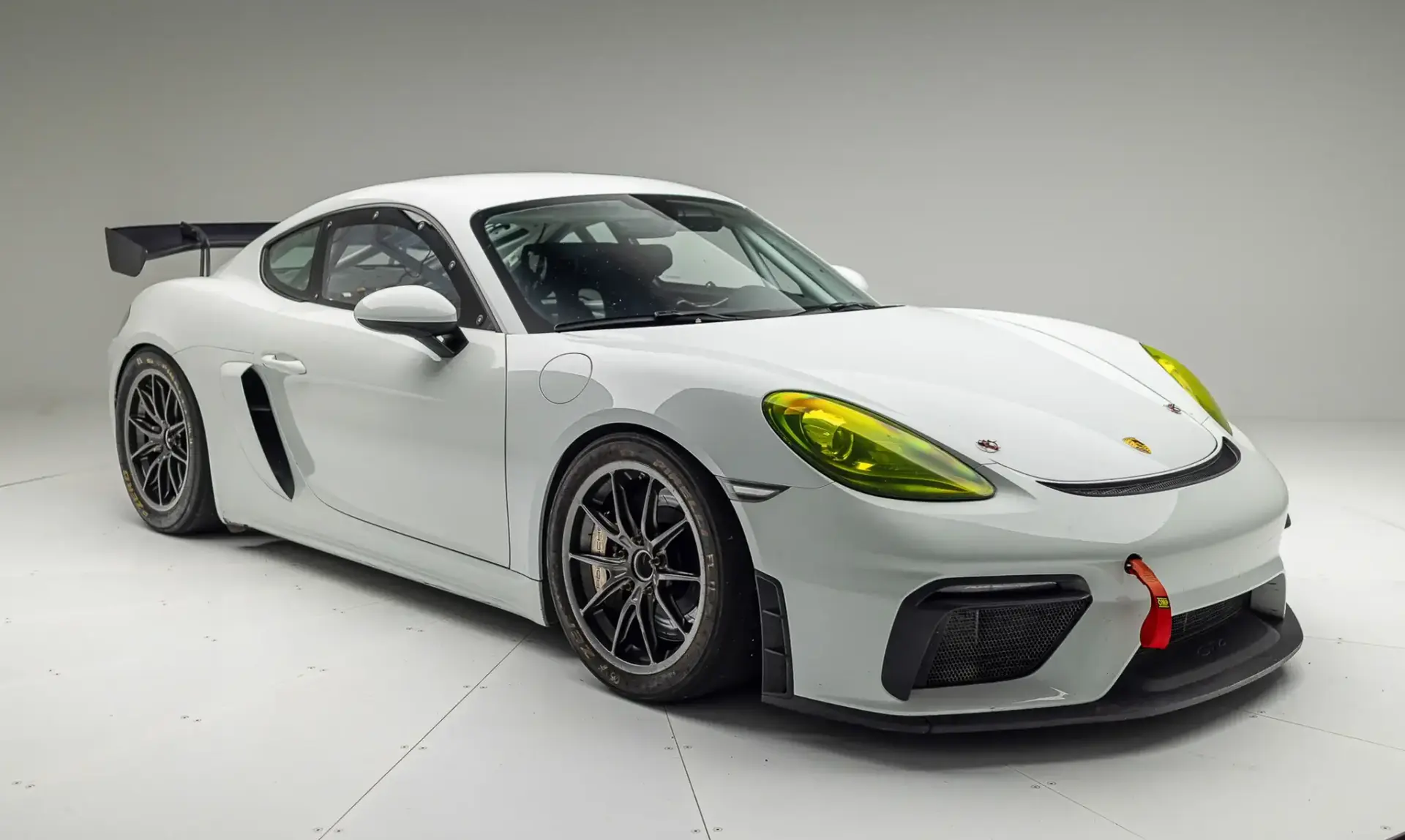 2019 Porsche Cayman T