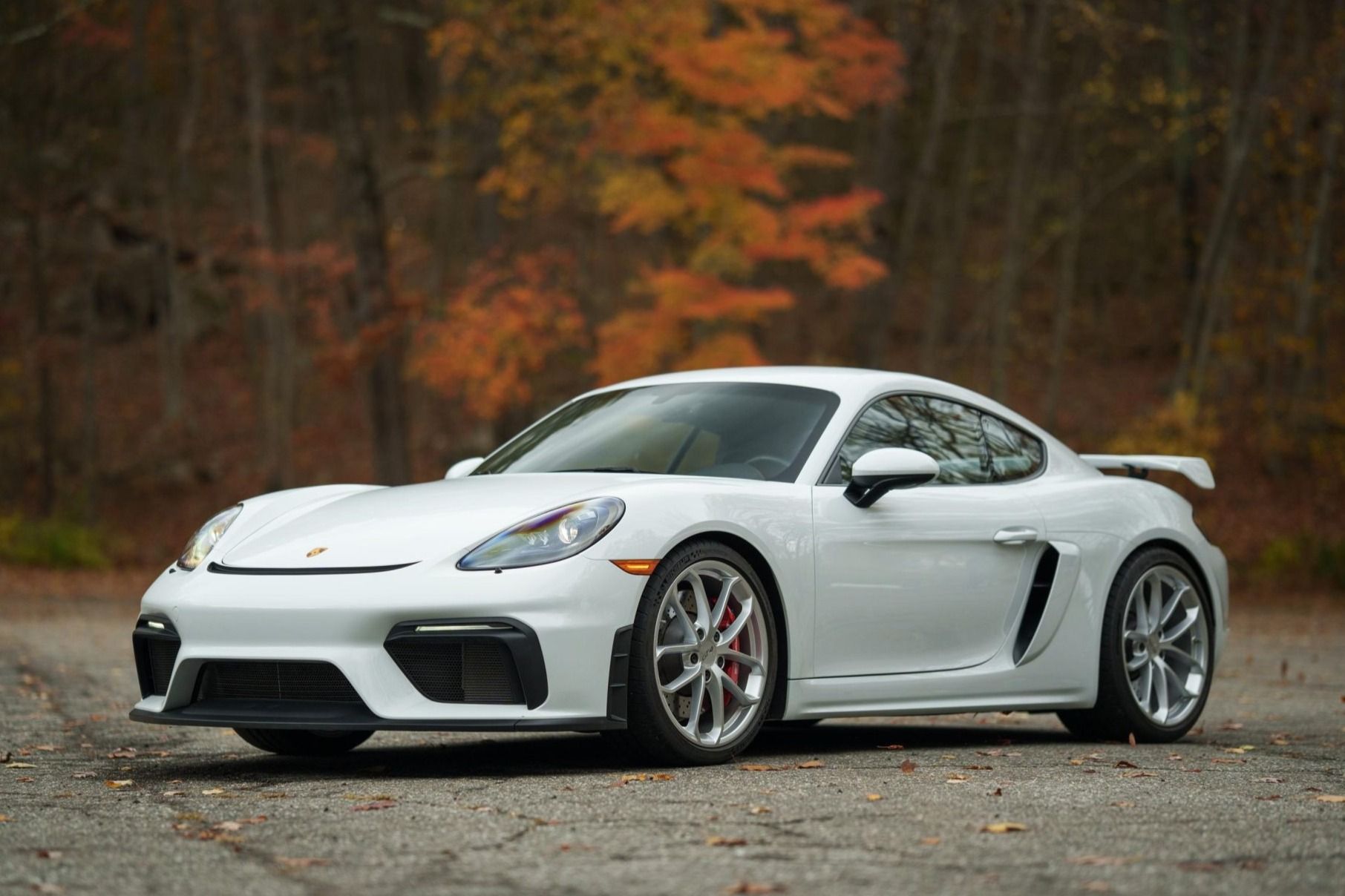 2022 Porsche Cayman GT4