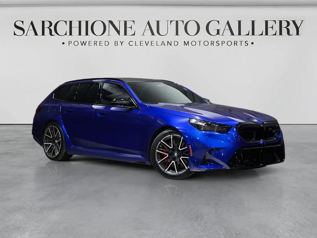 2025 BMW M5
