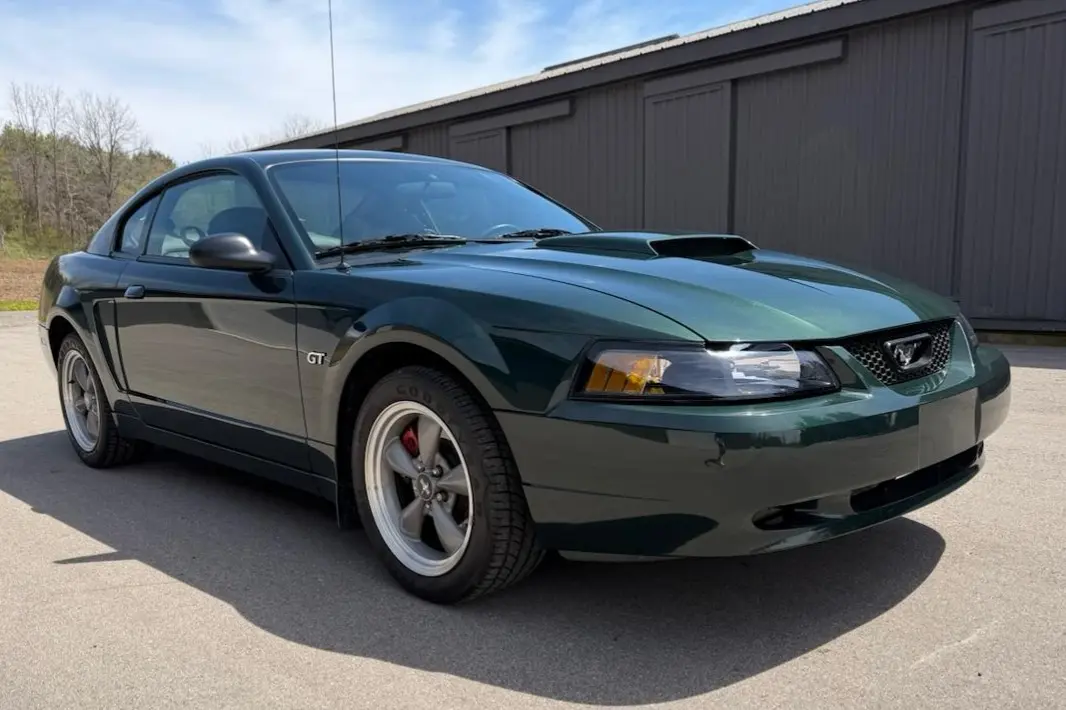 2001 Ford Mustang Bullitt