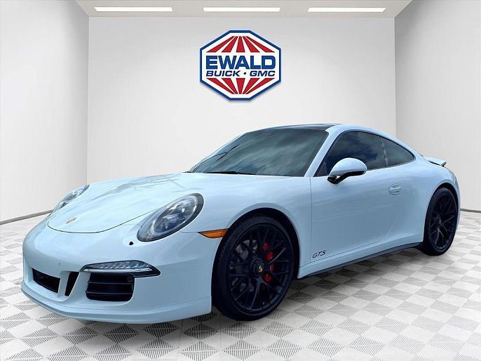 2016 Porsche 911 Carrera 4 GTS
