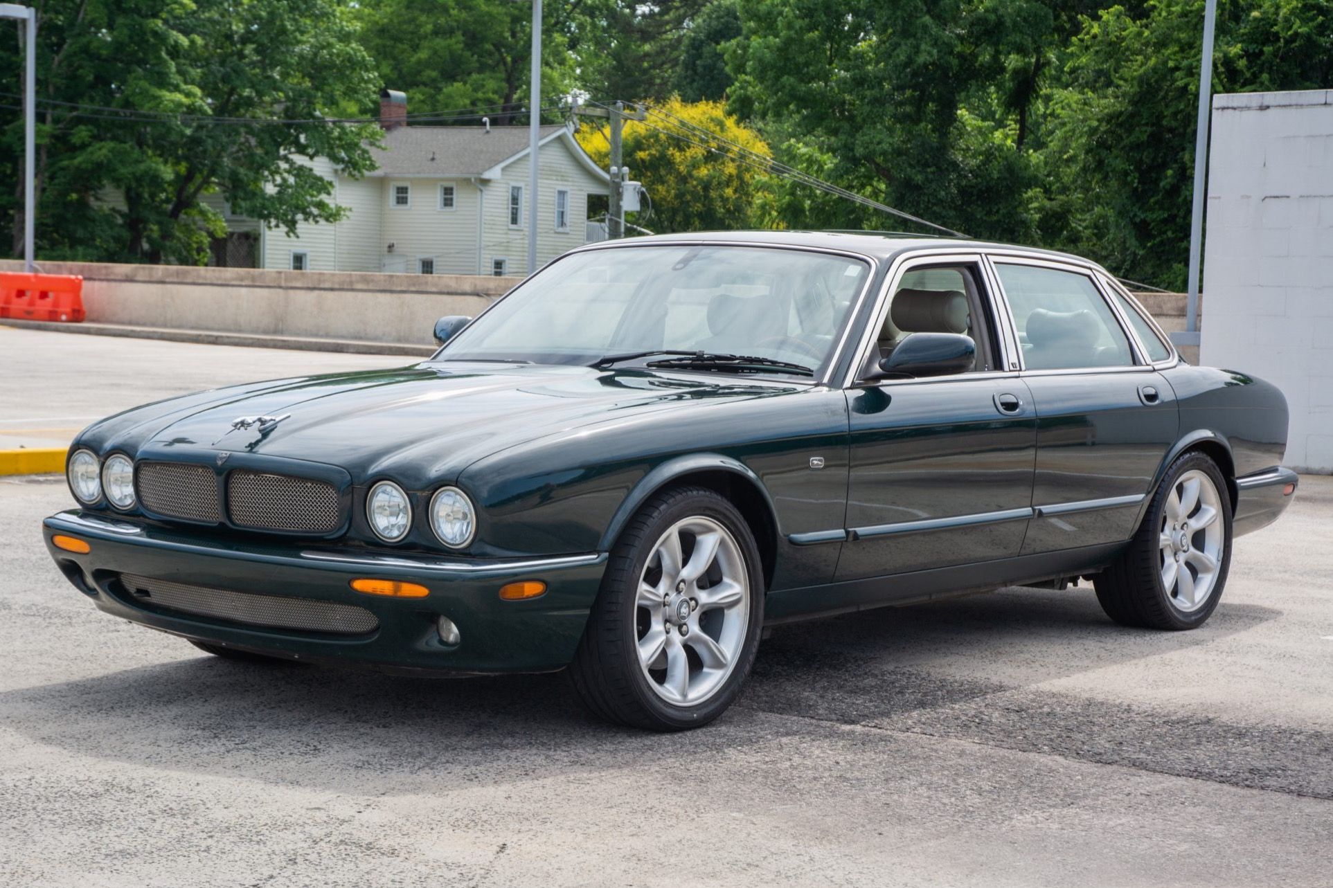 2000 Jaguar XJ XJR