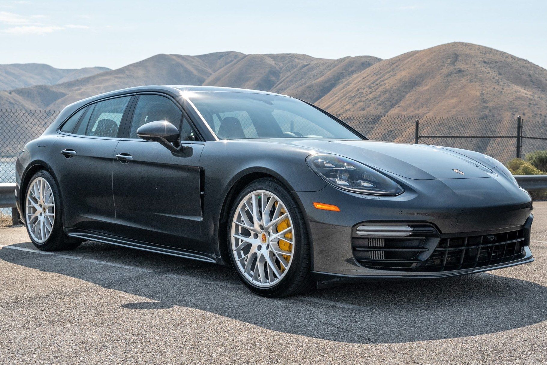 2018 Porsche Panamera 4