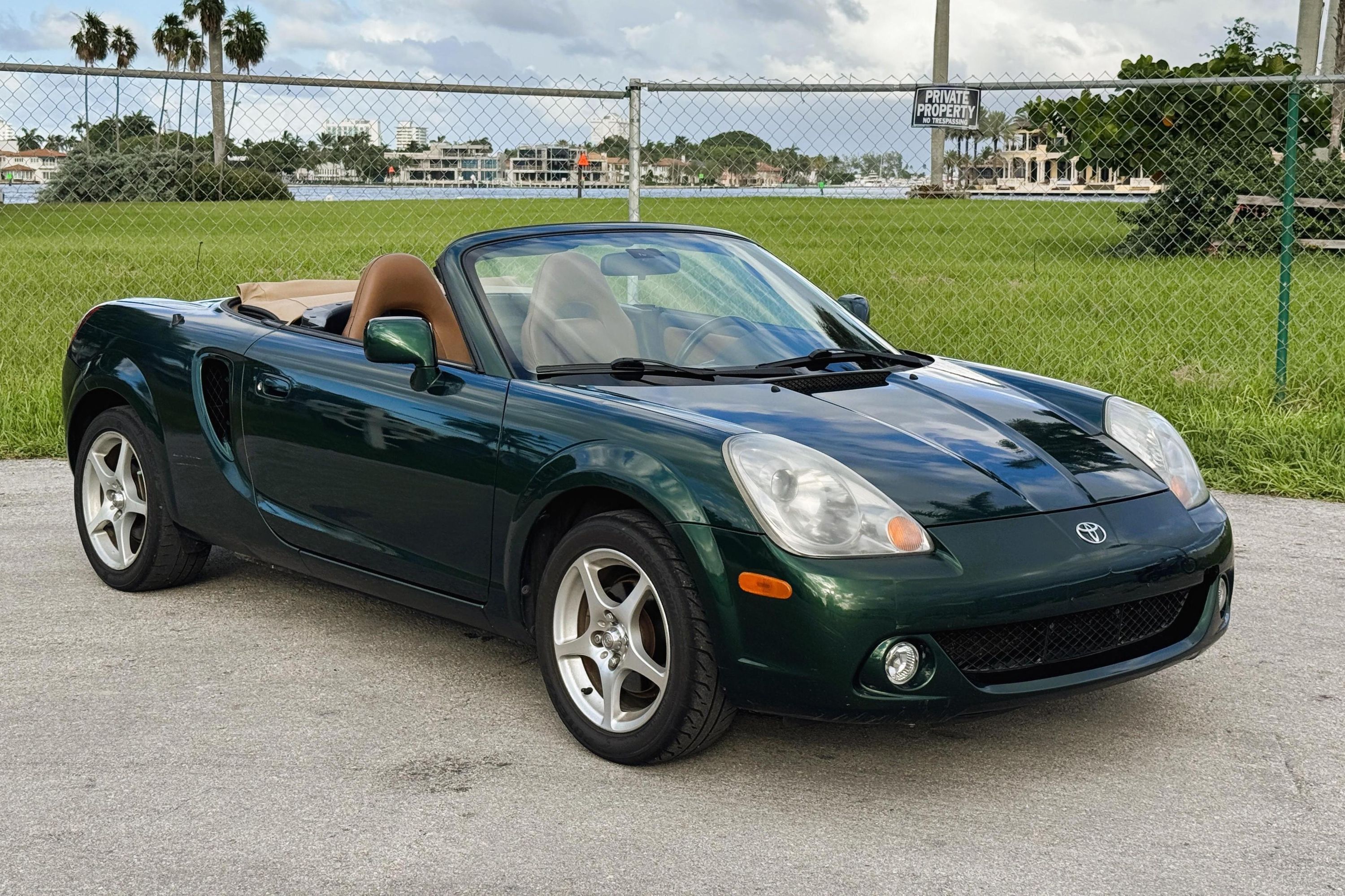 2003 Toyota MR2 Spyder