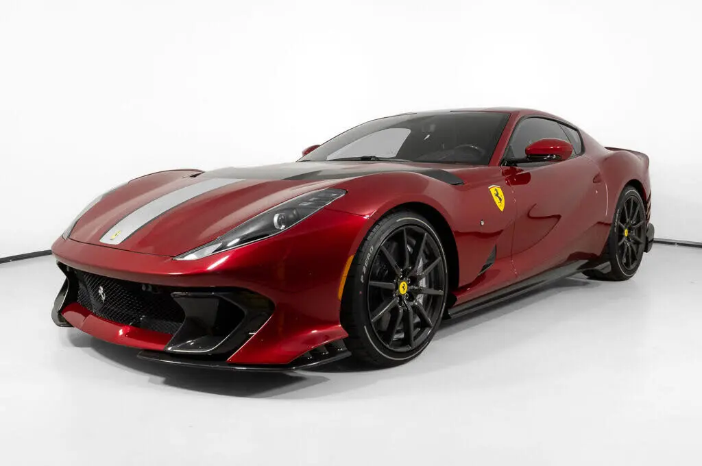2022 Ferrari 812 Competizione