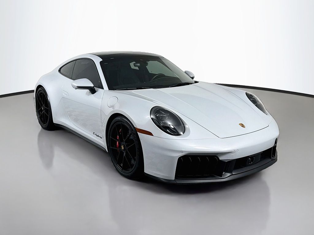 2025 Porsche 992.2 Carrera 4 GTS