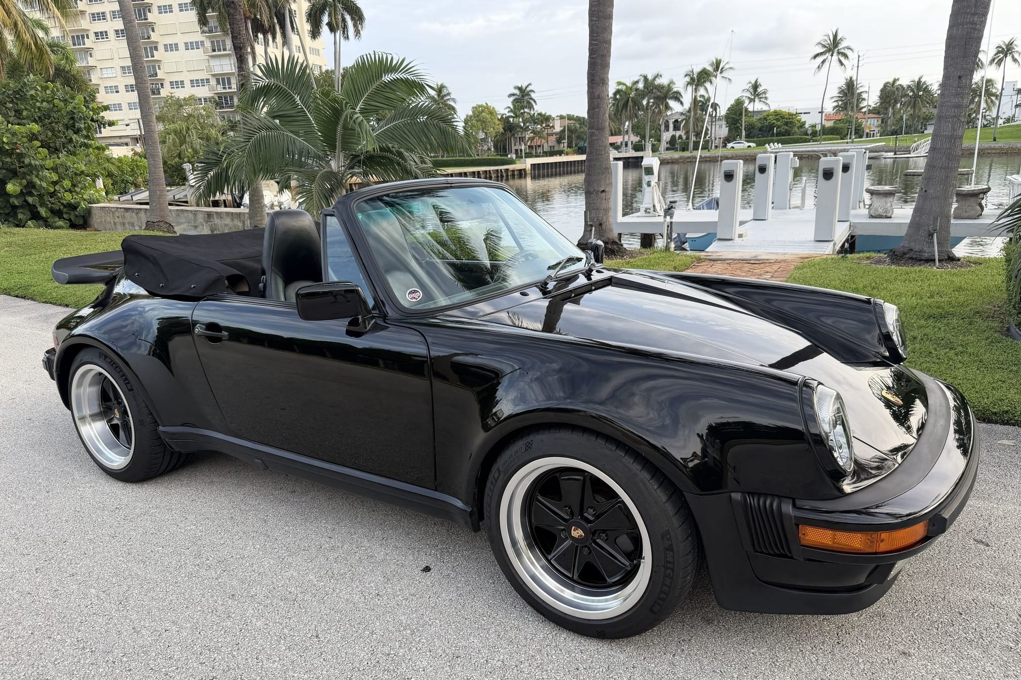 1988 Porsche 911 Cabriolet